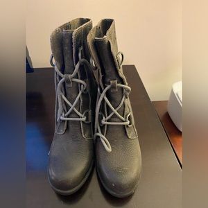 Sorel Boots new grey leather